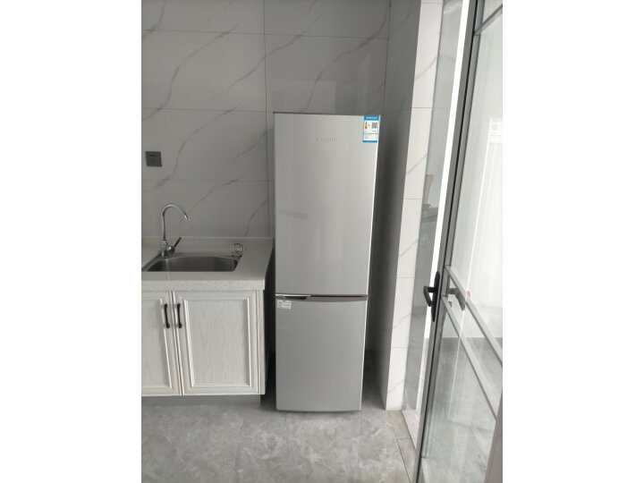 创维(SKYWORTH) 186升冰箱双门小型两天约一度电微霜大空间99.99%除菌家用宿舍租户电冰箱BCD-186D